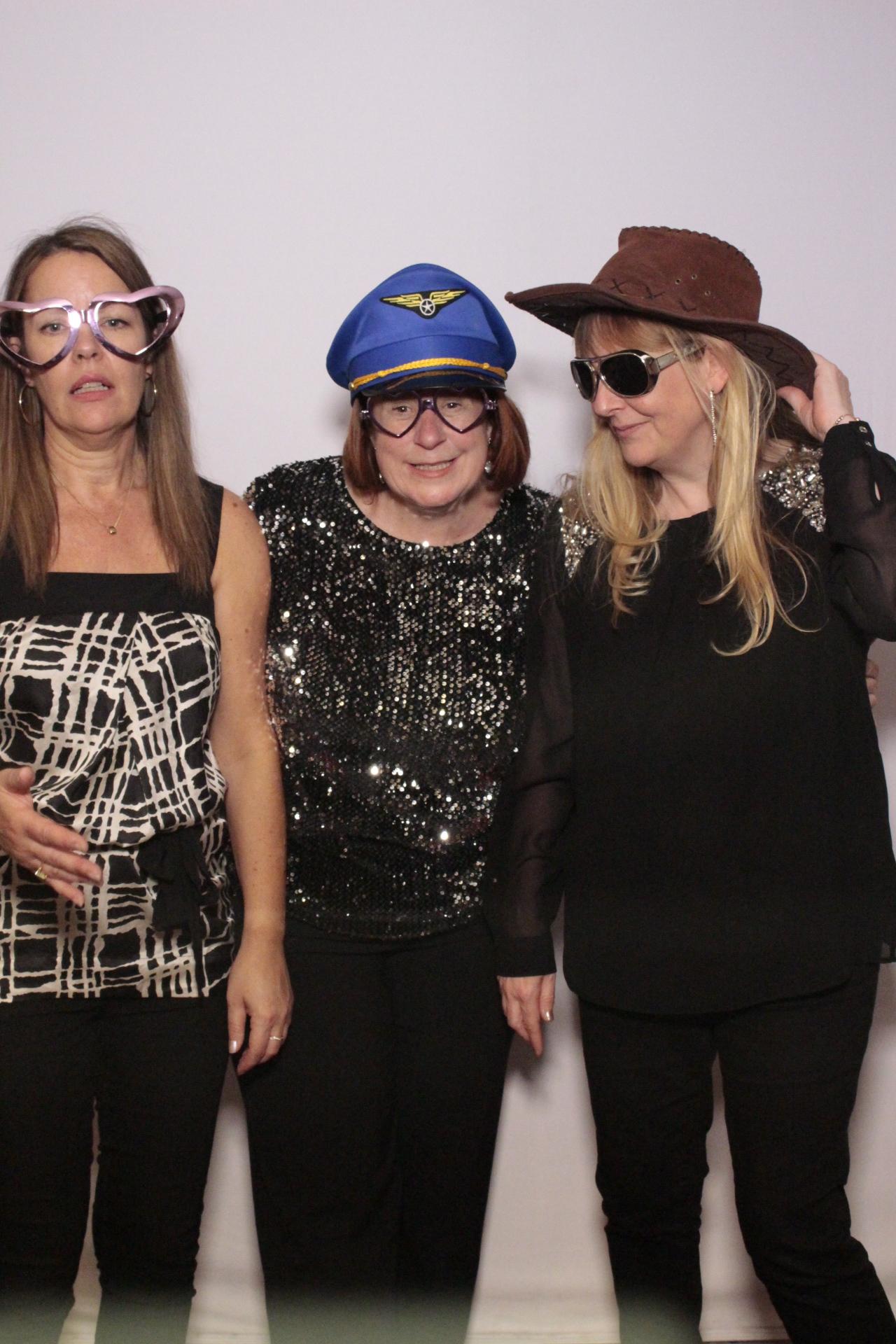 Danielle’s 40th birthday | View more photos from the event at gallery.myphotoboothexperience.co.uk/u/MyPhotoBoothExperienceLtd/Danielle’s-40th-birthday